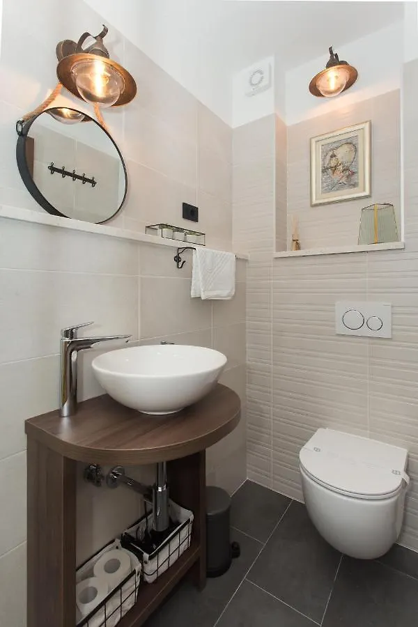 Amaizing Apartment Near Airport Kaštel Štafilić Croácia